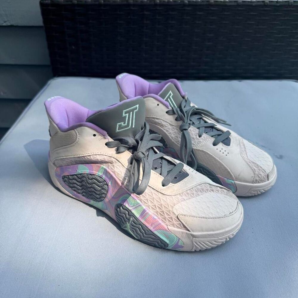 Jordan Women's Trainers